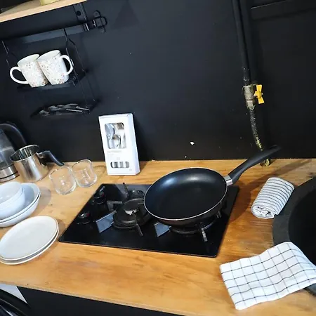 Apartman Eroilor - The Artsy Nest
