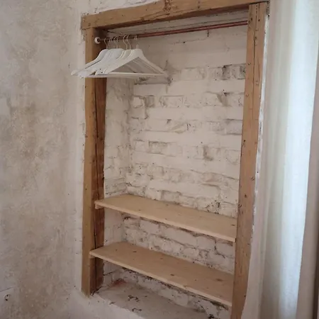 Eroilor - The Artsy Nest Apartman *